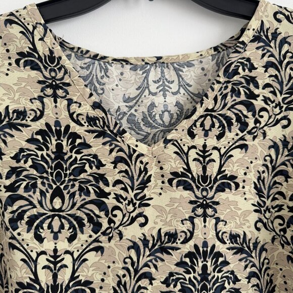 Shein Women Print Ruffle Short Sleeve V Neck Blouses Top Size L - Picture 7 of 7